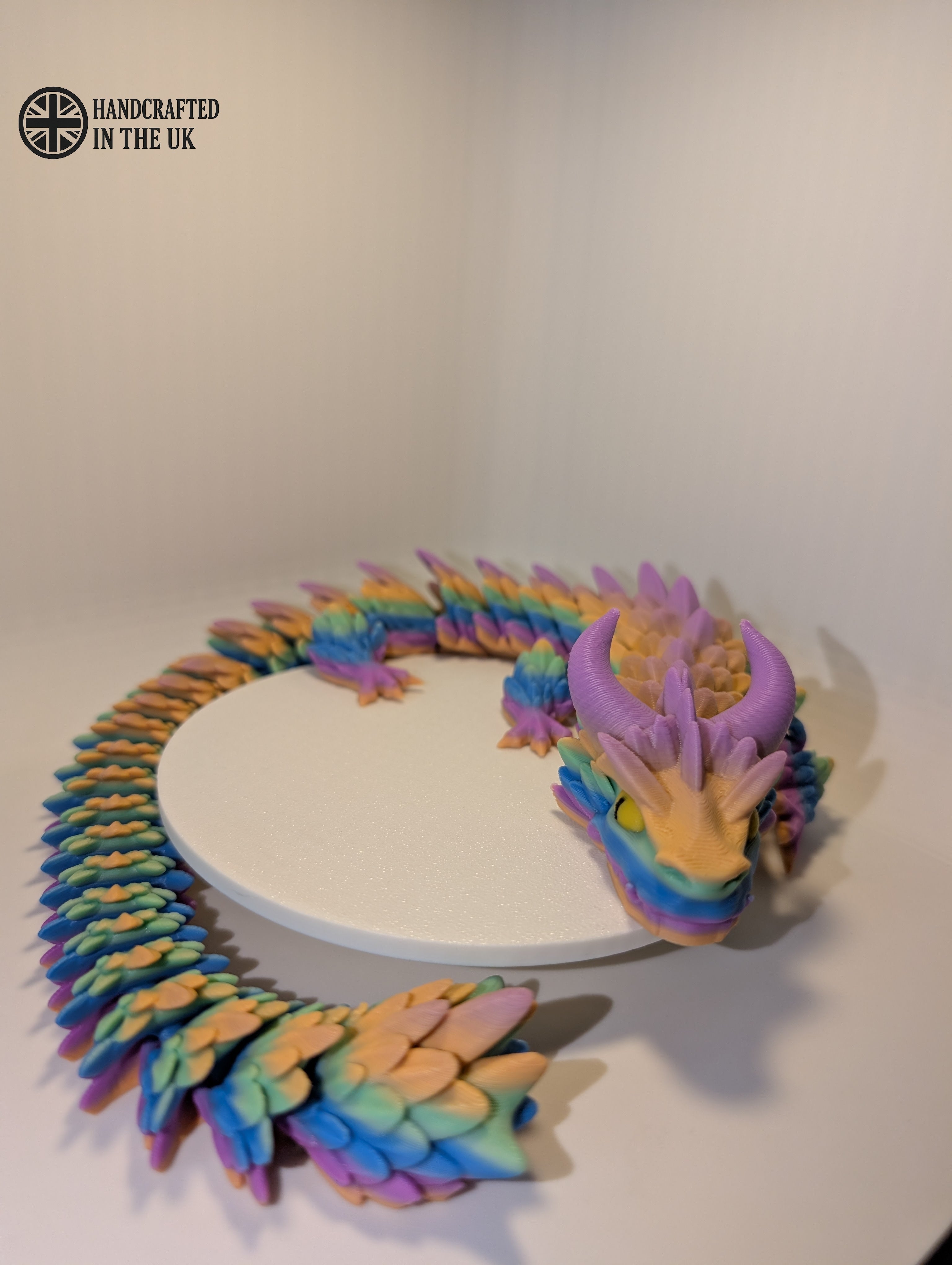 Rainbowtail – The Flexible Articulated Dragon